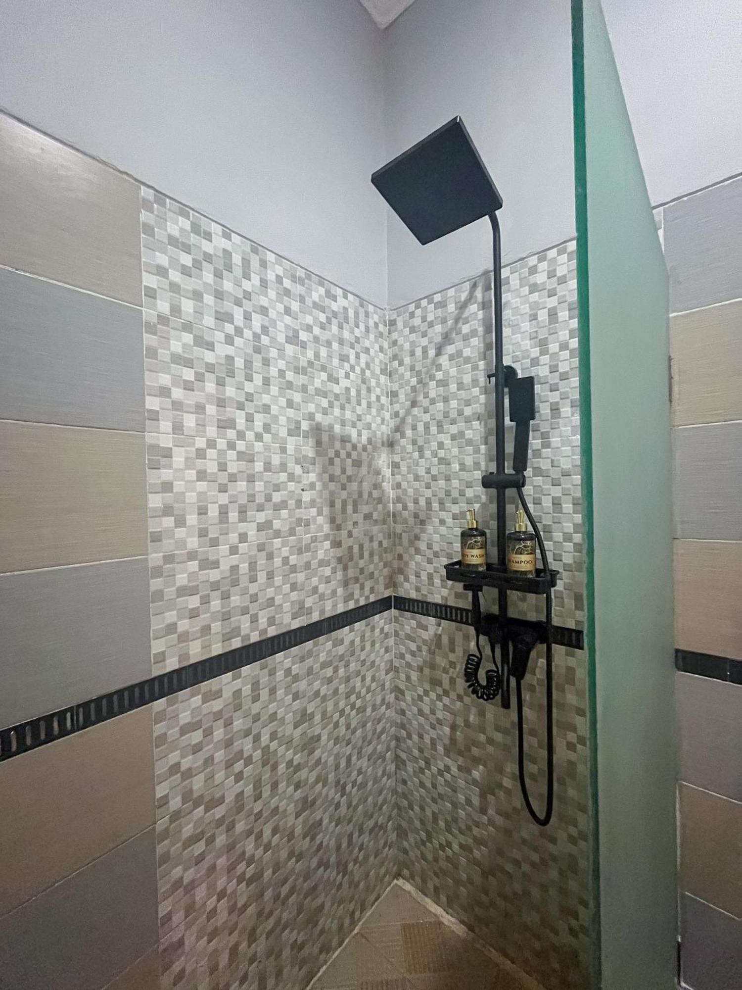 Apartmán Dara House Kuta Lombok Exteriér fotografie